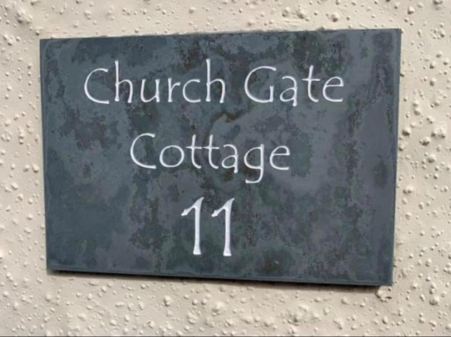 Church Gate Cottage - Bridestowe エクステリア 写真