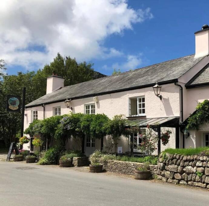 Church Gate Cottage - Bridestowe エクステリア 写真